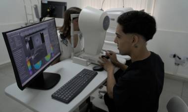 APROSS incorpora al Centro Oftalmológico