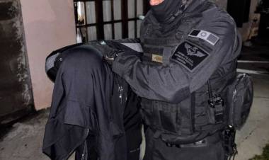 Pactaban ventas ilícitas en la vía pública