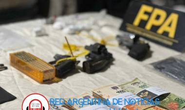 Tenían drogas y armas
