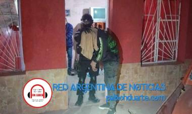 Padre e hijo detenidos