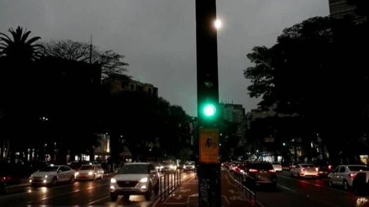 ENTERÁTE: ¿Por qué se hizo de noche en Sao Paulo a las tres de la tarde?