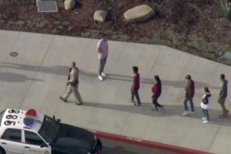 Detienen al sospechoso del tiroteo en un instituto de California, que dejó dos muertos y varios heridos