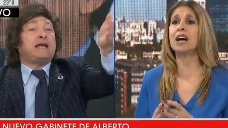 Javier Milei fue sacado del aire tras una  discusión con una periodista