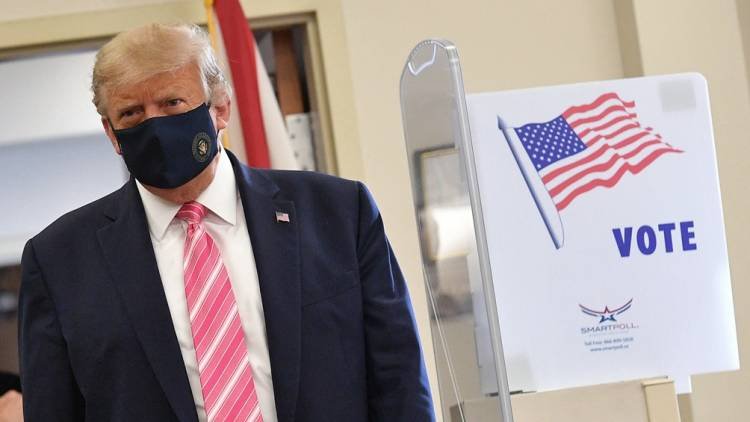 El presidente sufragó por anticipado en Florida: "Voté por un tipo llamado Trump"