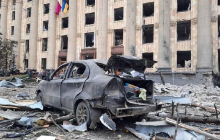 Rusia avanza sobre otras ciudades y mantiene el cerco alrededor de Kiev