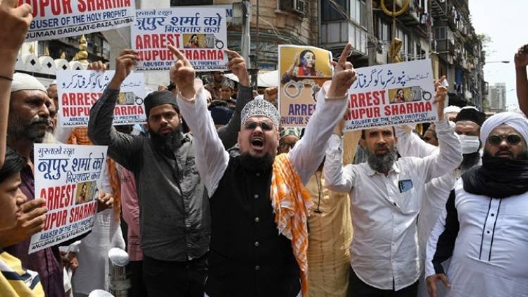 Al Qaeda amenaza con atentados suicidas en la India