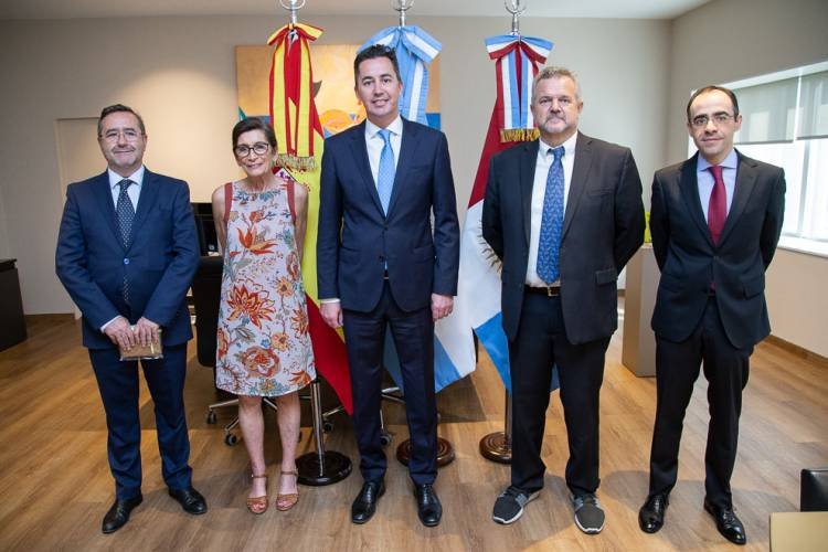 Córdoba y España profundizan sus lazos de colaboración