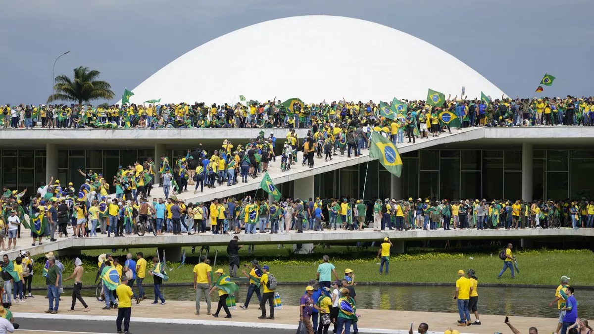 Brasil: el Planalto, el Congreso y el Tribual Supremo fueron vandalizados 
