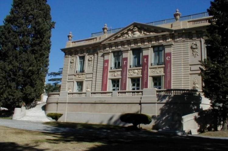 Una instalación en el parque del Museo Evita
