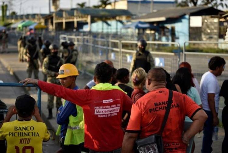Al menos 12 presos murieron en una cárcel ecuatoriana