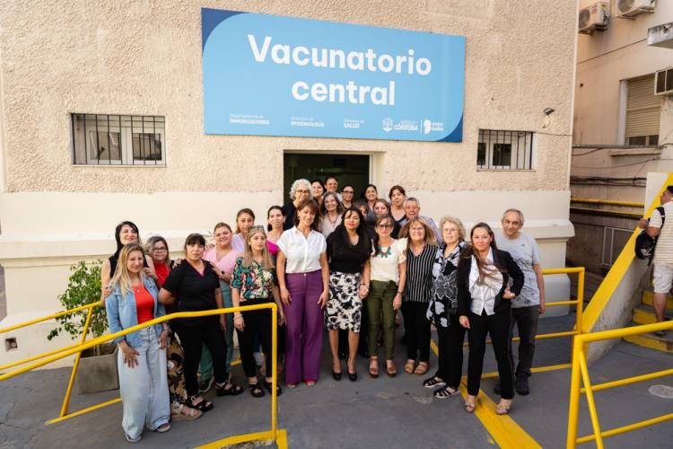 Ya funciona el nuevo vacunatorio del viejo Hospital San Roque