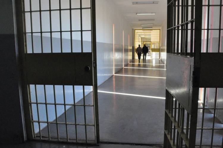 El Servicio Penitenciario incautó teléfonos celulares y estupefacientes