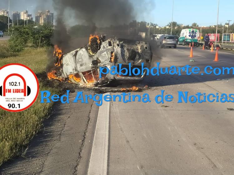 Chocó y le explotó el tubo de gas