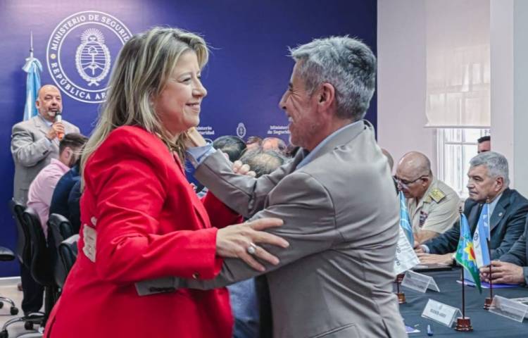 Quinteros se reunió con Bullrich y Monteoliva