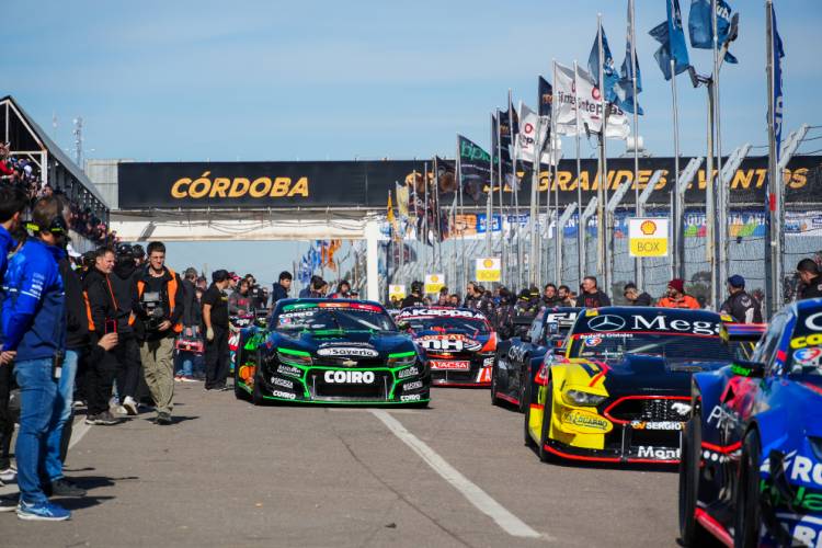 Turismo Carretera en el Cabalén