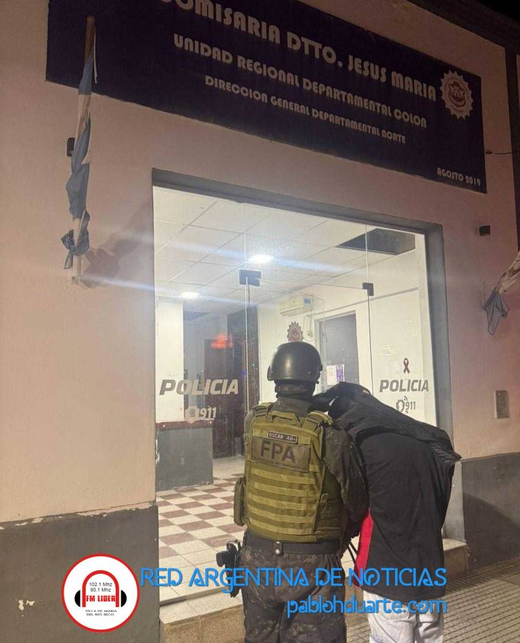 Pareja vendía drogas