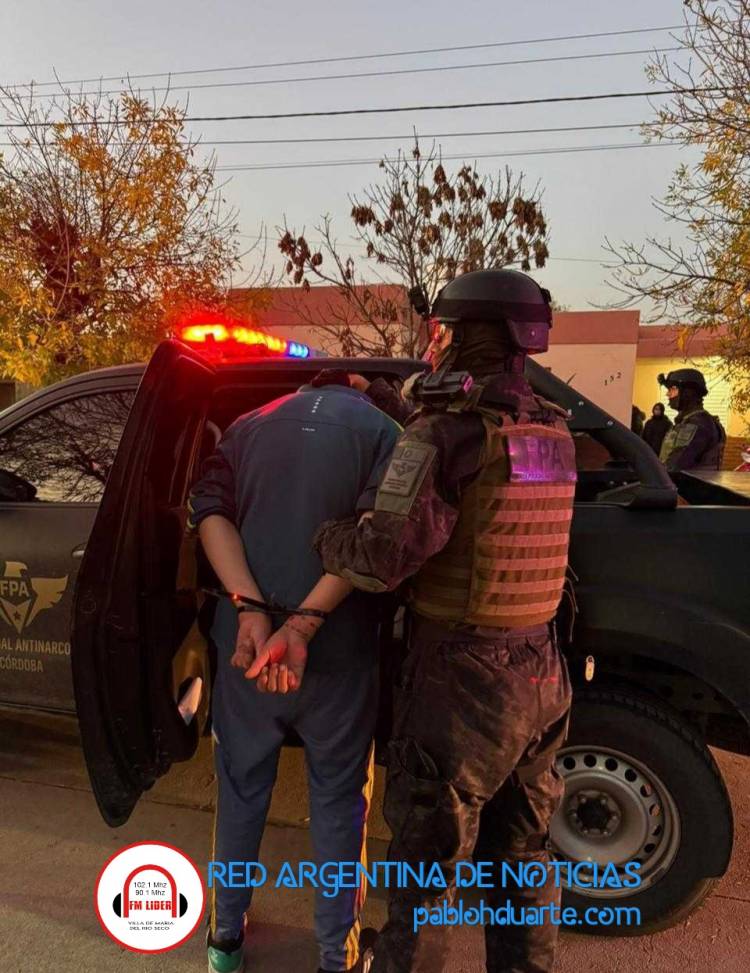 Padre e hijo vendían drogas